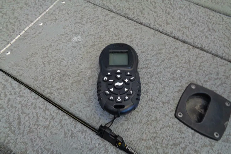 Slide: The Image of White River Bass Tracker PT175 2018 - 5665399