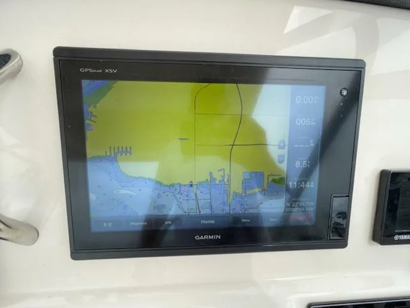 Slide: The Image of Grady-White 235 Freedom 2018 - 5665608