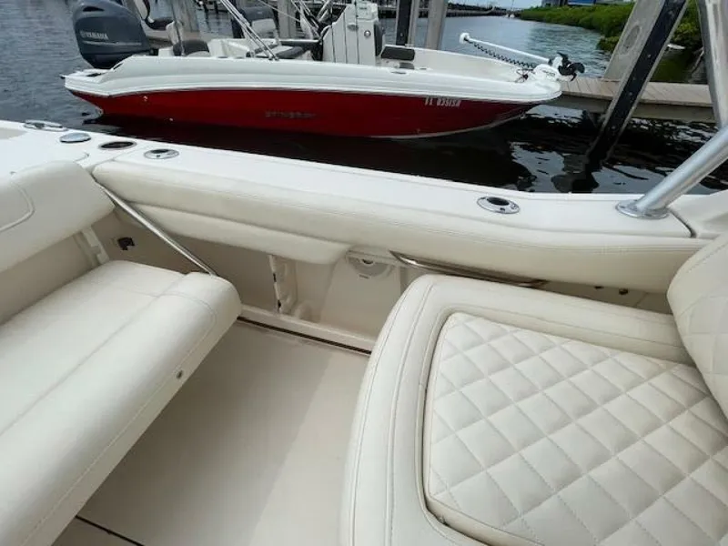 Slide: The Image of Grady-White 235 Freedom 2018 - 5665620