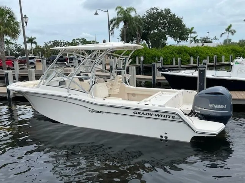 Slide: The Image of Grady-White 235 Freedom 2018 - 5665590