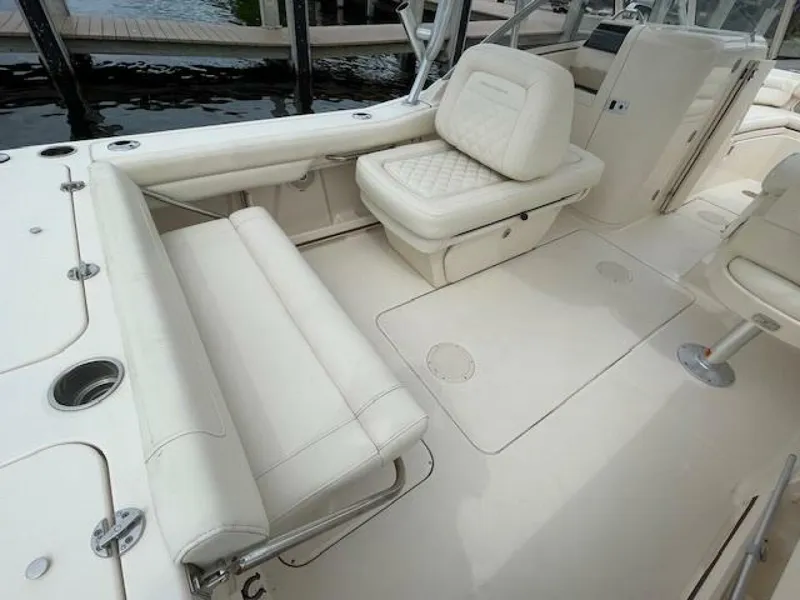 Slide: The Image of Grady-White 235 Freedom 2018 - 5665593