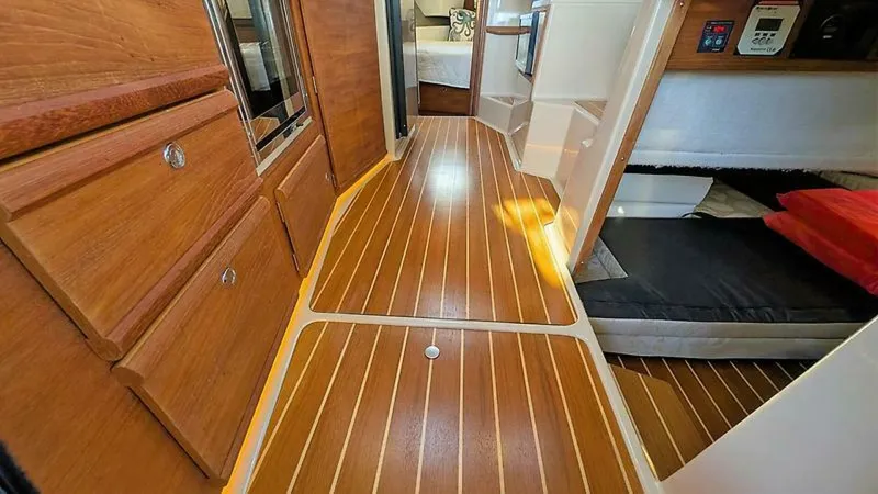 Slide: The Image of Cutwater R-29 S LE 2017 - 5665880