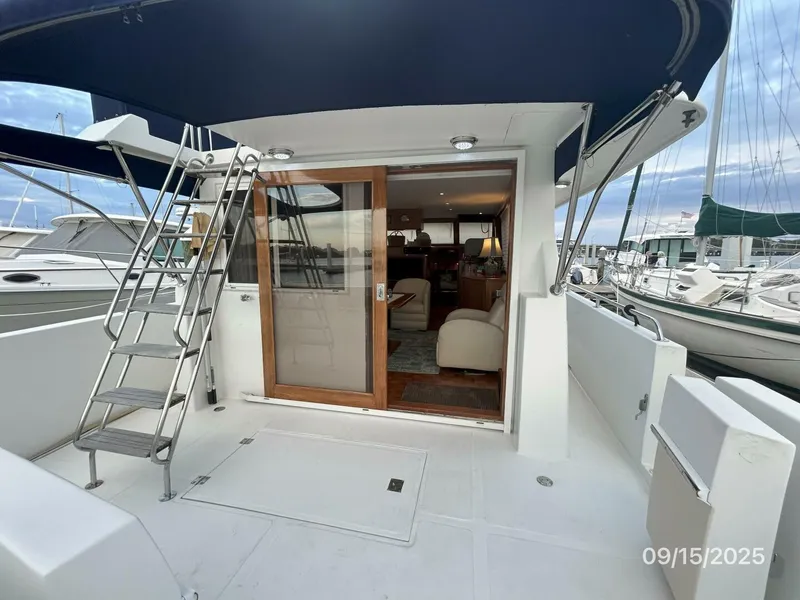 Slide: The Image of 45' Ocean Alexander aftdeck forward - 5666002