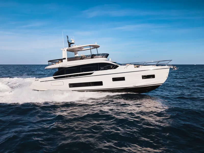 Slide: The Image of Azimut Fly 62 2026 - 5829425