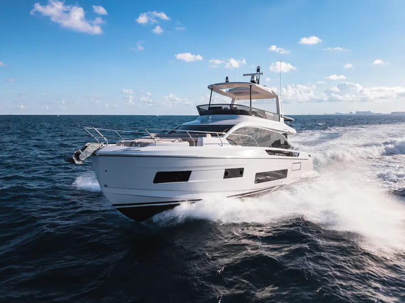 Slide: The Image of Azimut Fly 62 2026 - 5829429