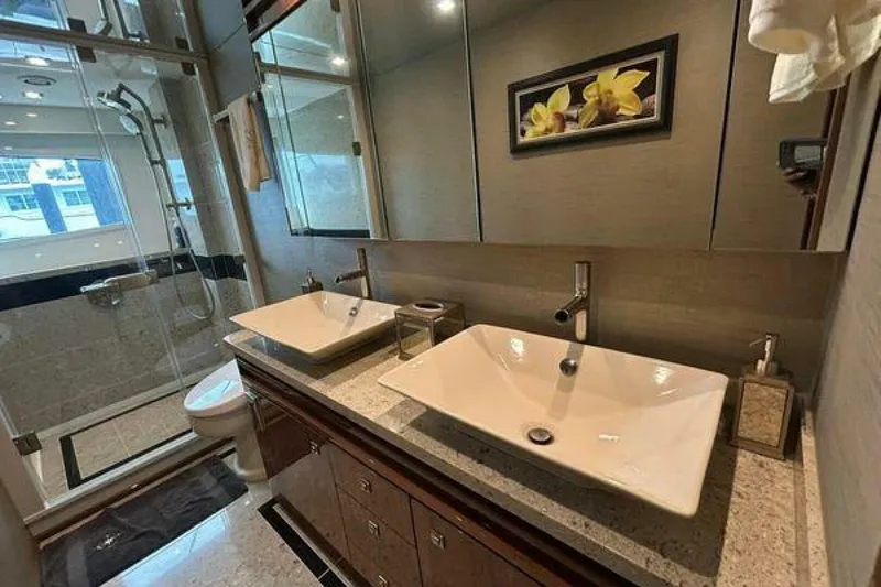 Slide: The Image of Viking Motor Yacht 2019 - 5666341