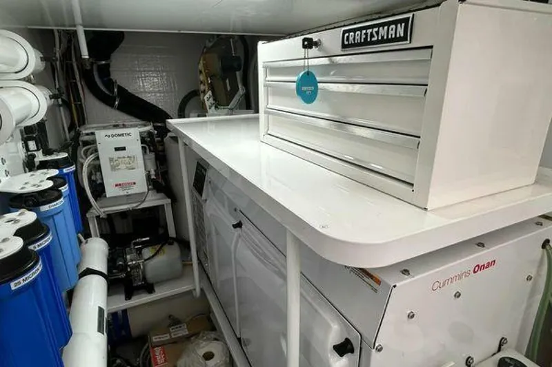 Slide: The Image of Viking Motor Yacht 2019 - 5666390