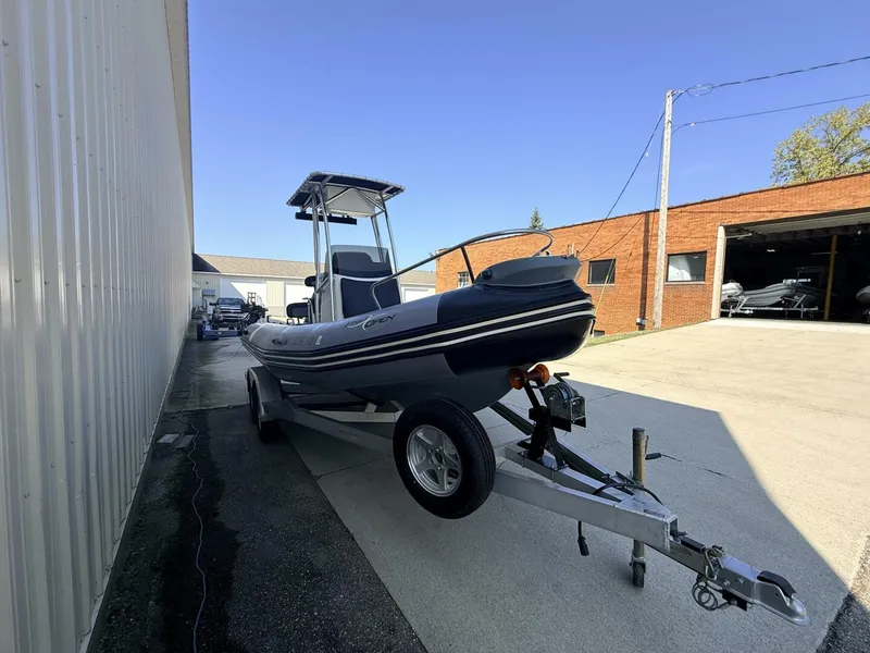 Slide: The Image of Zodiac 650  Pro Open 2017 - 5666314