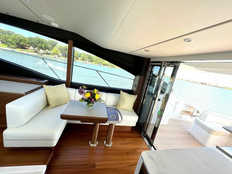 Slide: The Image of Princess S62 2023 - 5666801