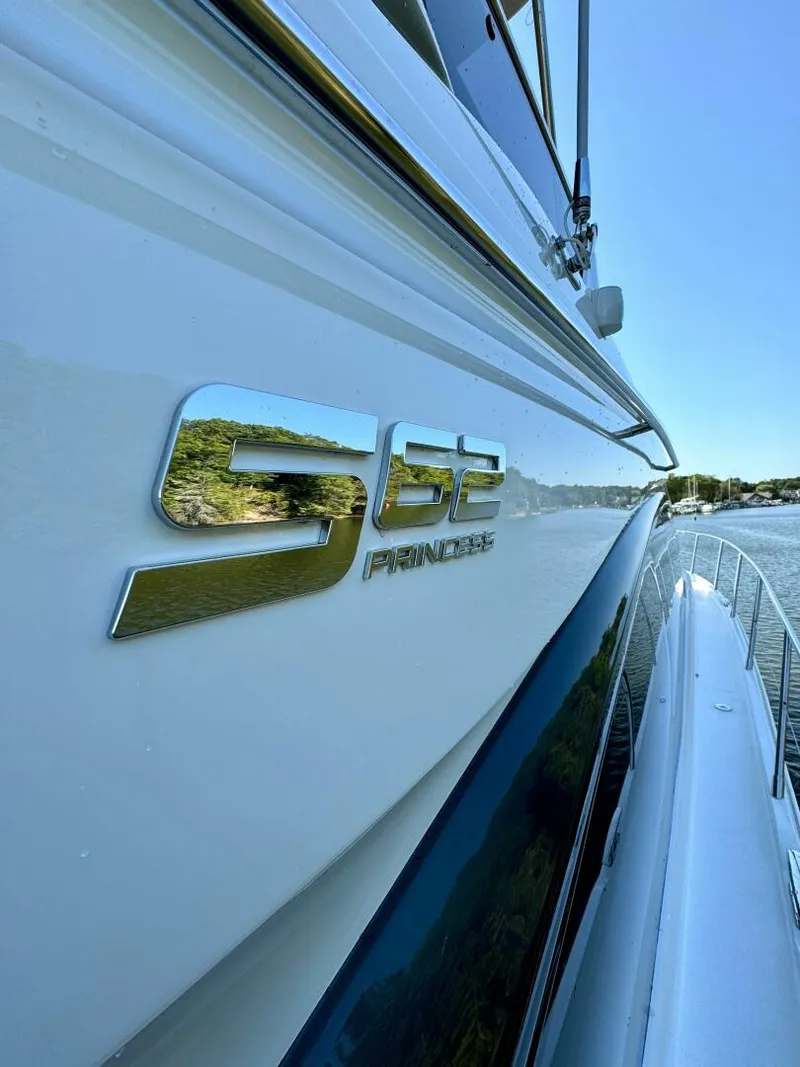 Slide: The Image of Princess S62 2023 - 5666830