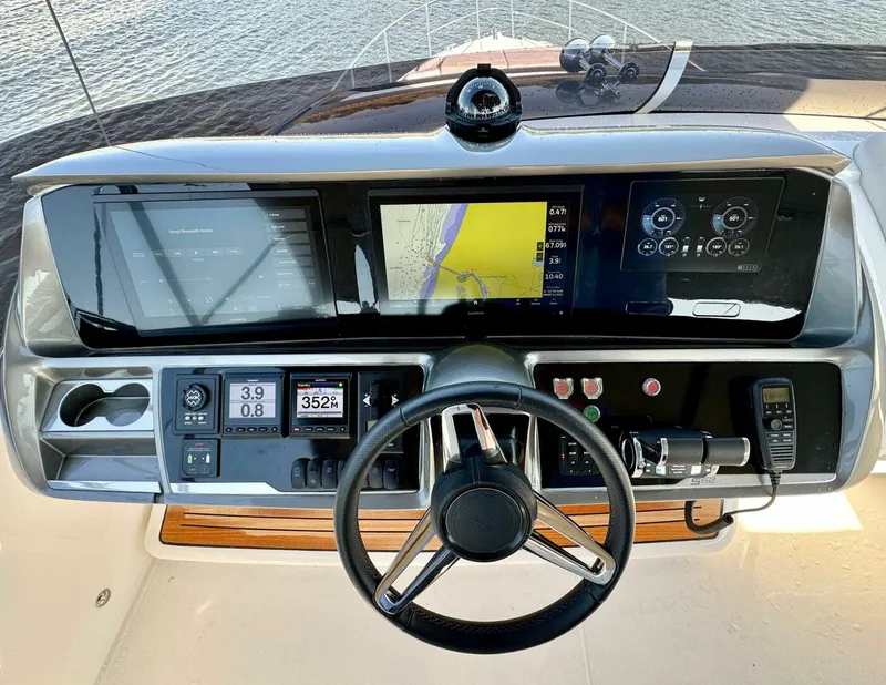 Slide: The Image of Princess S62 2023 - 5666838