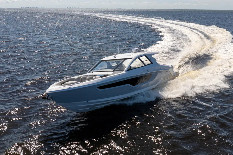 Slide: The Image of Cruisers 50GLS OB 2026 - 5666980