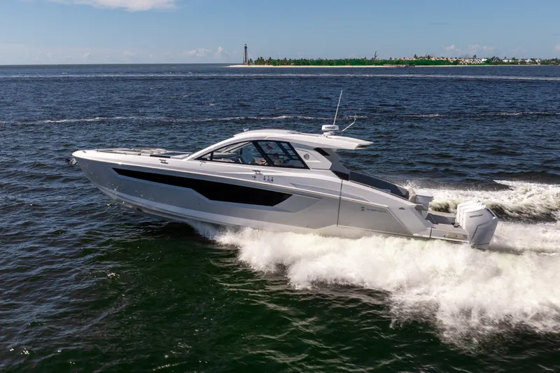 Slide: The Image of Cruisers 50GLS OB 2026 - 5667022