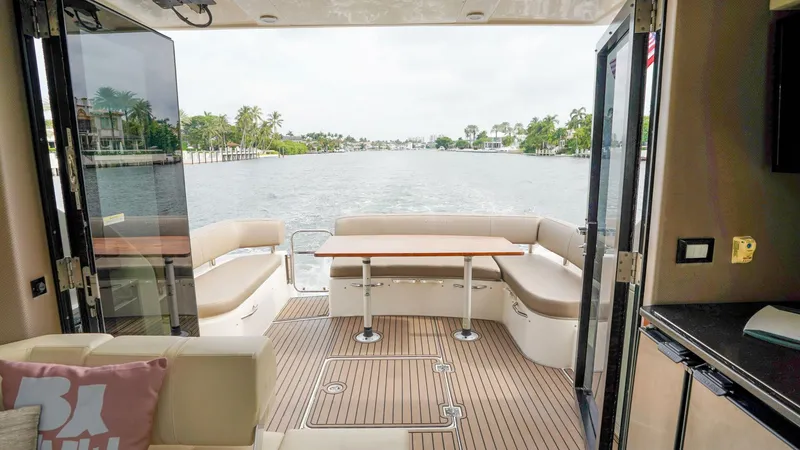 Slide: The Image of Carver C-43 Coupe 2015 - 5667165