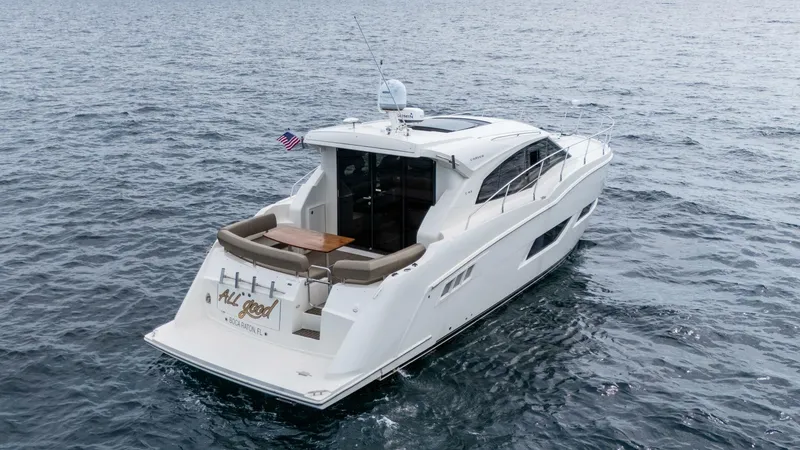 Slide: The Image of Carver Yachts C-43 Coupe 2015 - 5667153