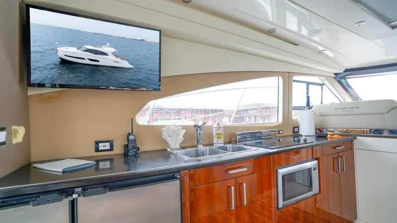 Slide: The Image of Carver Yachts C-43 Coupe 2015 - 5667177