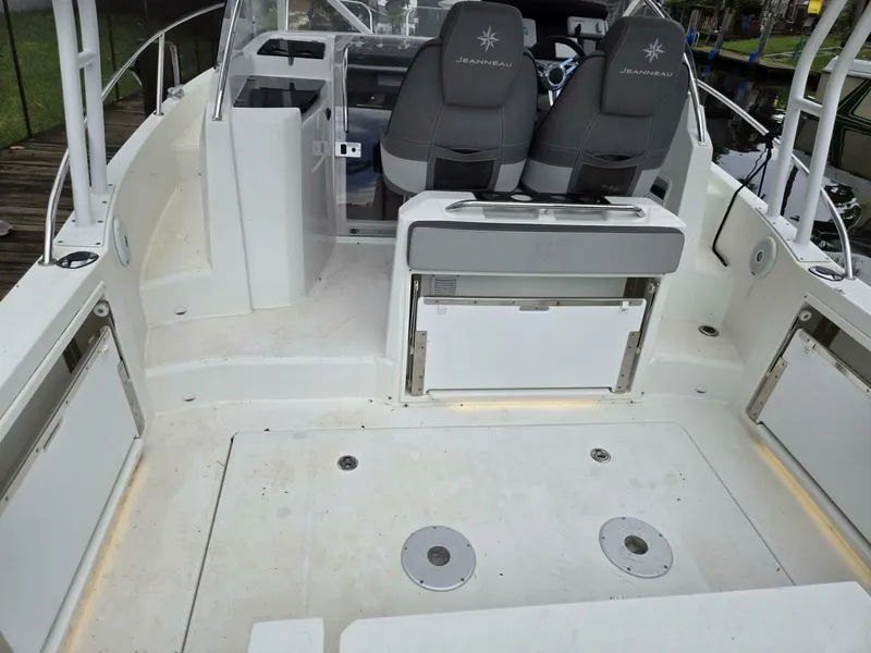 Slide: The Image of Jeanneau Leader 9.0 WA 2020 - 5680875