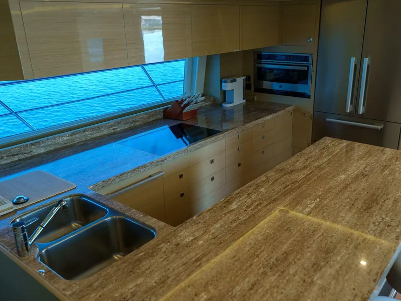 Slide: The Image of Horizon 65 2022 - 5669876