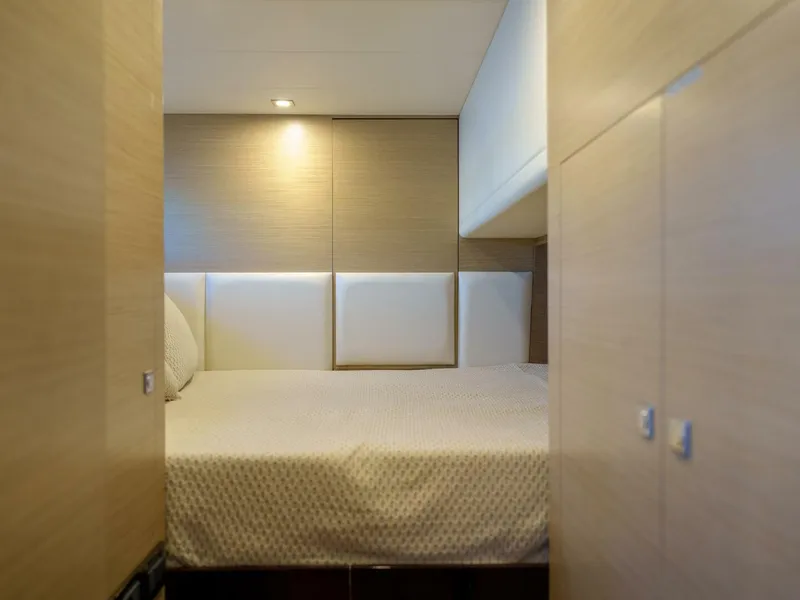 Slide: The Image of Horizon 65 2022 - 5669899