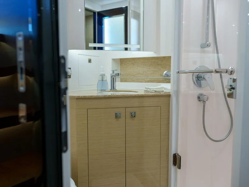 Slide: The Image of Horizon 65 2022 - 5669902