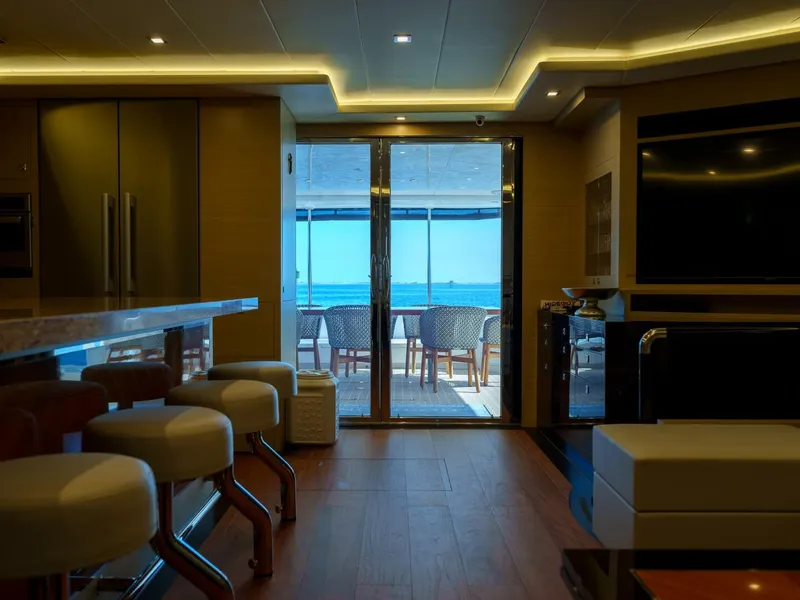 Slide: The Image of Horizon 65 2022 - 5669871