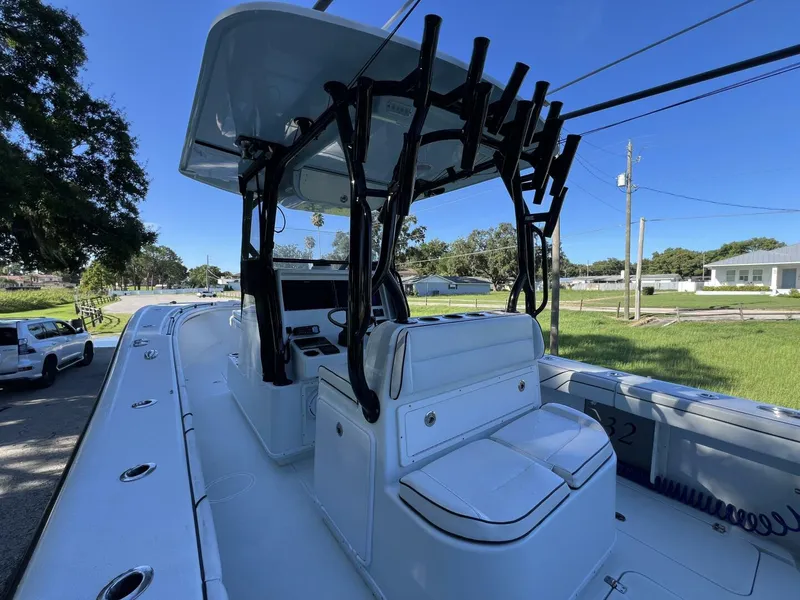 Slide: The Image of 2017 Yellowfin 32 Center Console - Cockpit Seating - 5681476