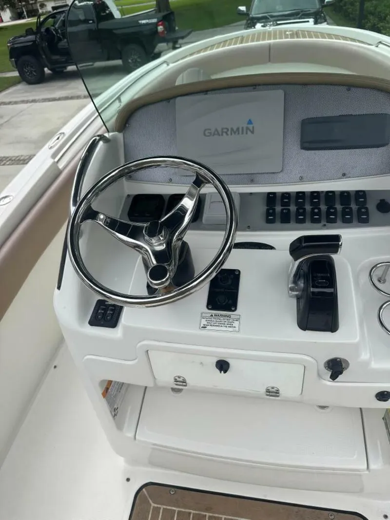 Slide: The Image of Chris-Craft 23 2016 - 5670047