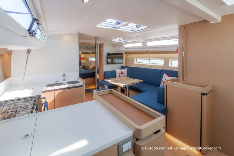 Slide: The Image of Jeanneau Sun Odyssey 440 2019 - 5670231