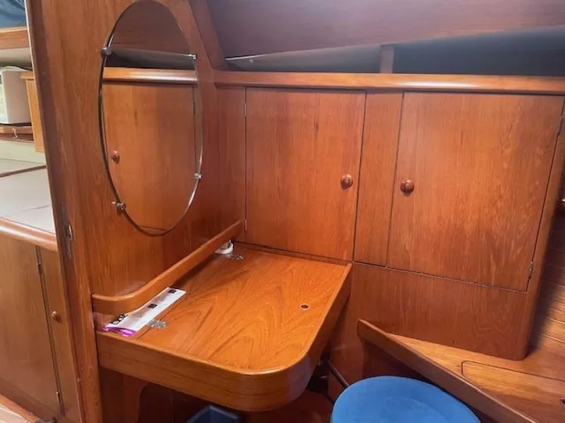 Slide: The Image of Jeanneau 45.2 2002 - 5670361