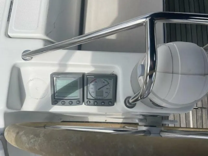 Slide: The Image of Jeanneau 45.2 2002 - 5670323