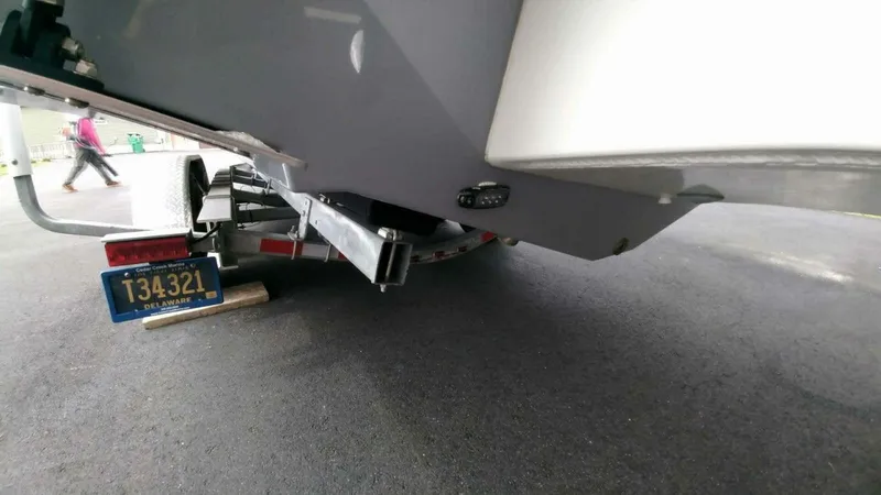 Slide: The Image of Parker Marine 2820 XLD Sport Cabin 2024 - 5670770