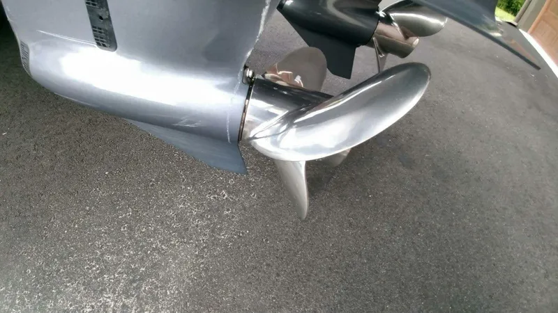 Slide: The Image of Parker Marine 2820 XLD Sport Cabin 2024 - 5670772