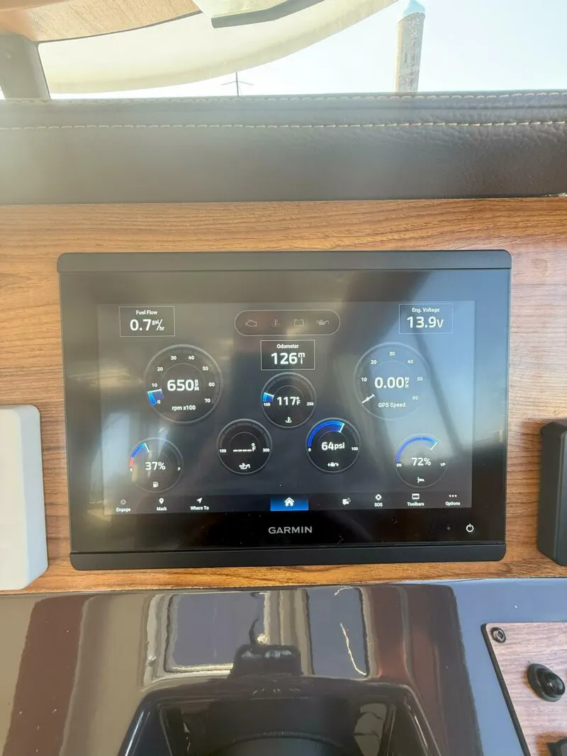 Slide: The Image of Ranger Tug R-27 2023 - 5671057