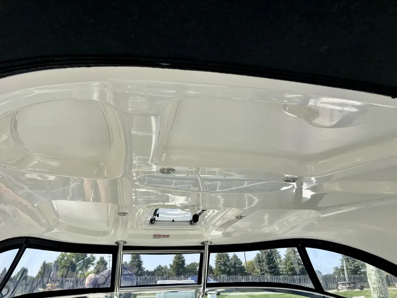 Slide: The Image of Sea Ray 400 Sundancer 2006 - 5671331