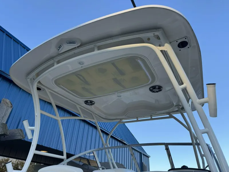 Slide: The Image of Grady-White Freedom 255 2023 - 5712831