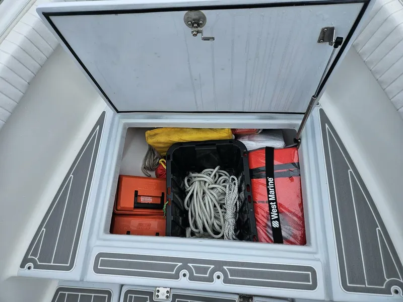 Slide: The Image of Topaz 24 2005 - 5672254