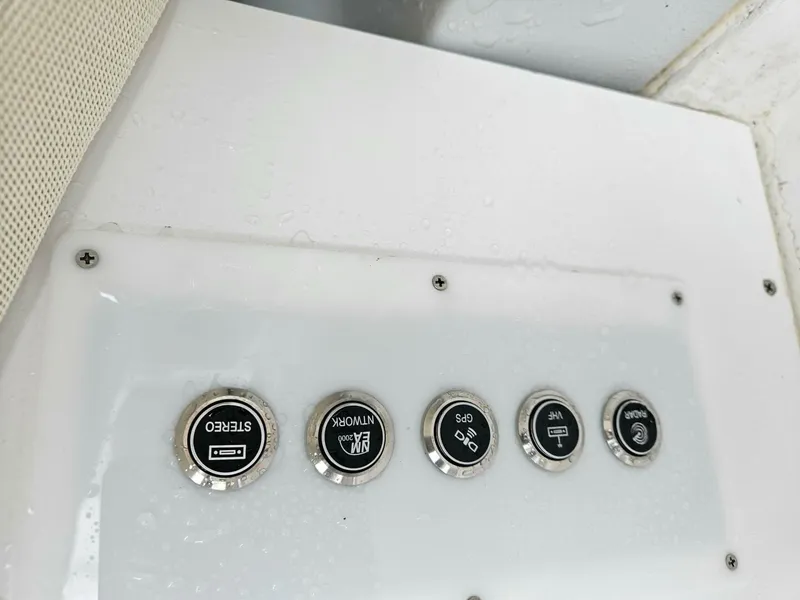 Slide: The Image of Topaz 24 2005 - 5672256