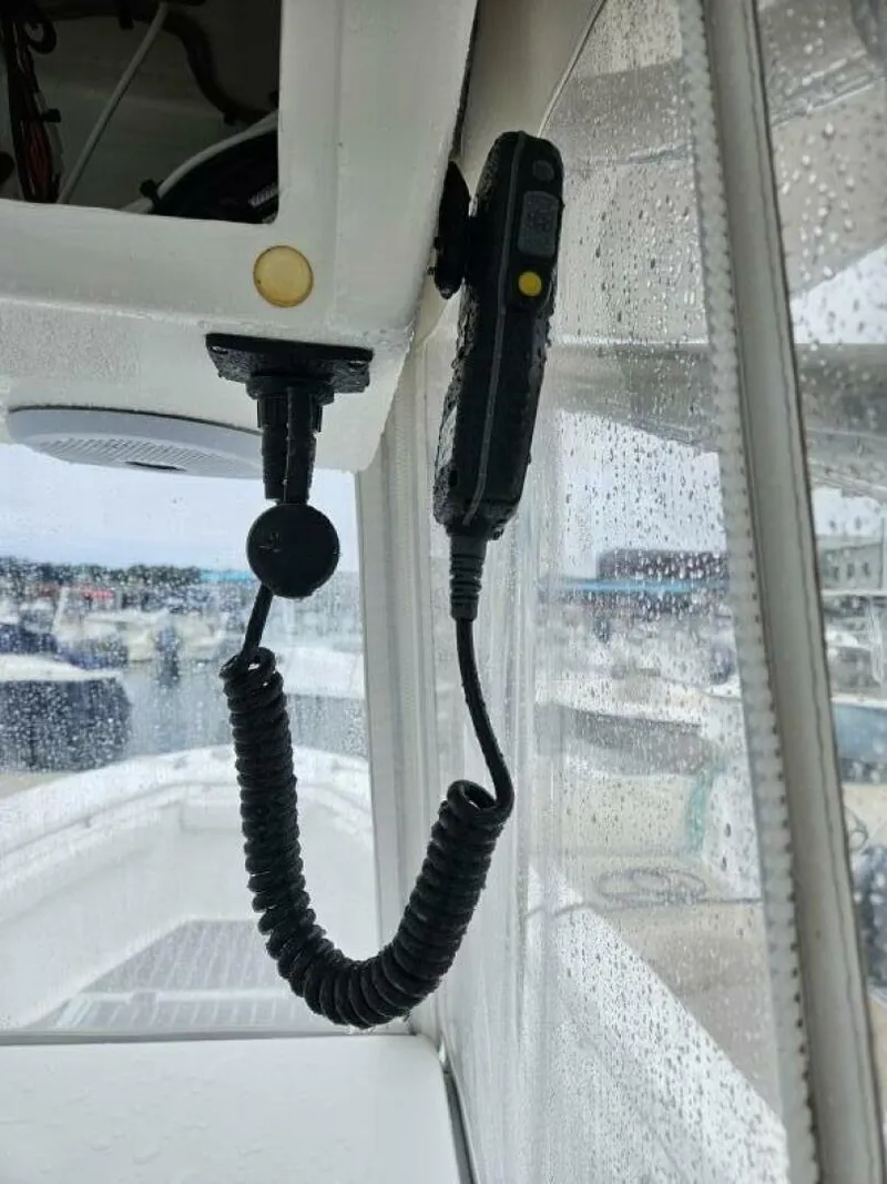 Slide: The Image of Topaz 24 2005 - 5672259