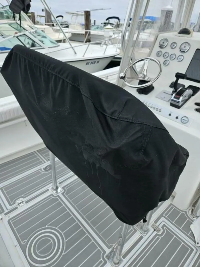 Slide: The Image of Topaz 24 2005 - 5672260