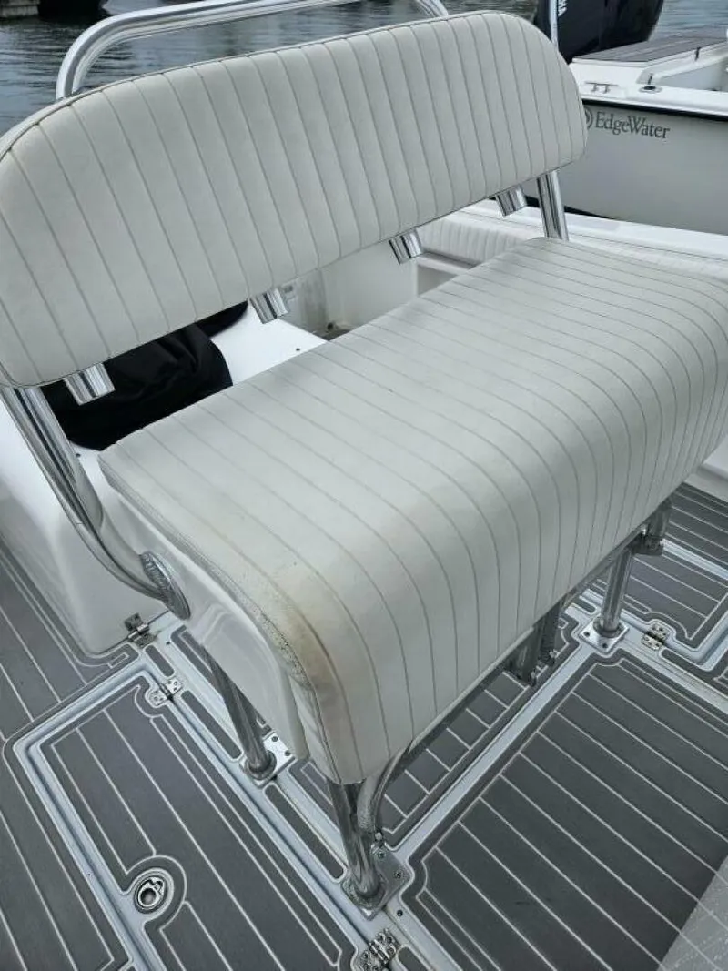 Slide: The Image of Topaz 24 2005 - 5672261