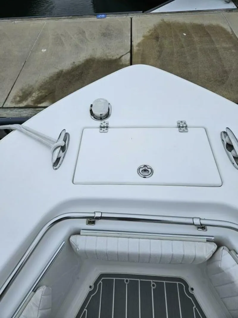 Slide: The Image of Topaz 24 2005 - 5672272