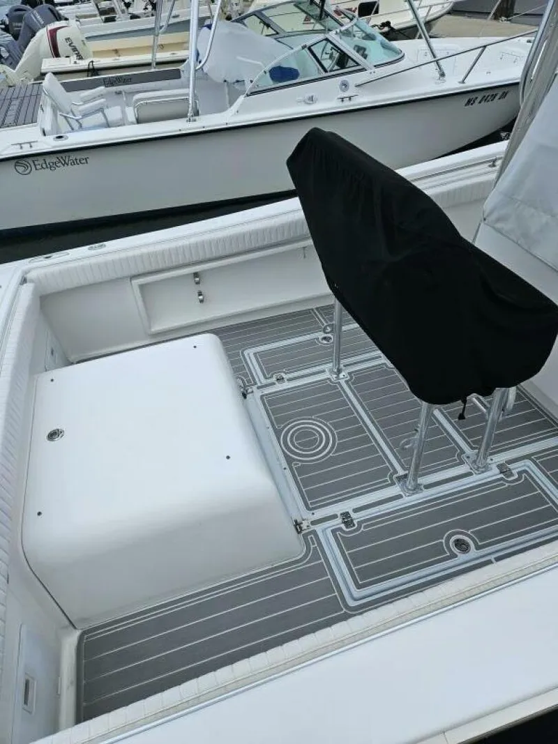 Slide: The Image of Topaz 24 2005 - 5672247