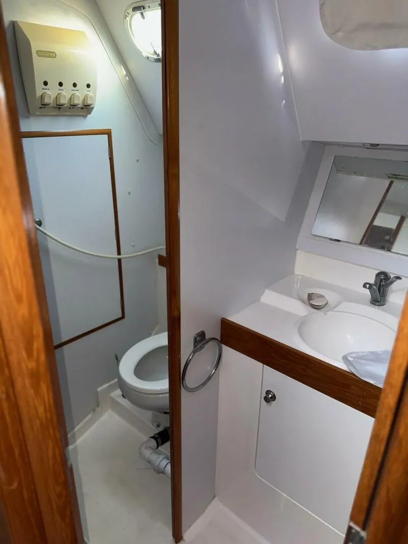 Slide: The Image of head, vanity and shower - 5681458