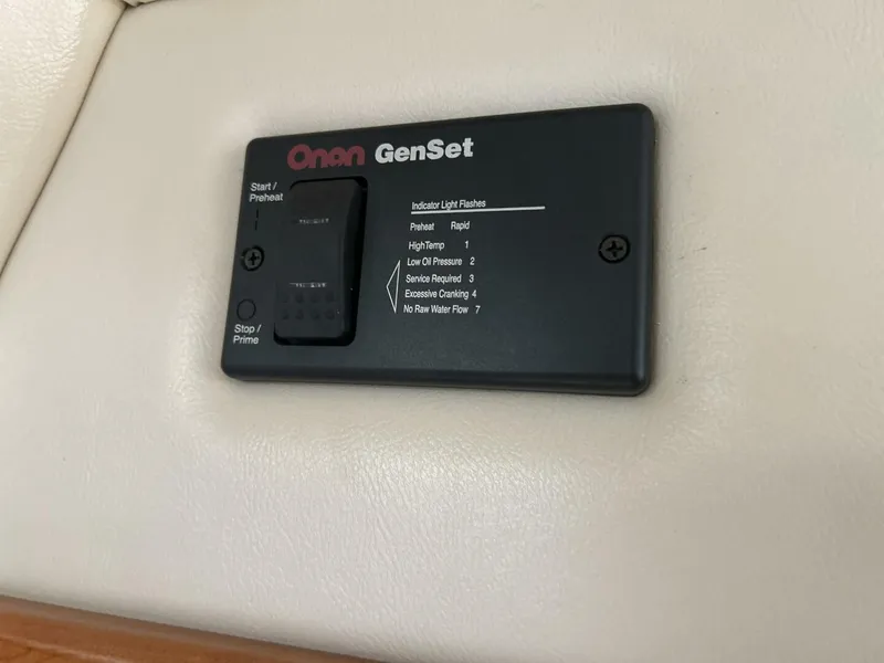 Slide: The Image of Wellcraft Excalibur 2004 - 5672868