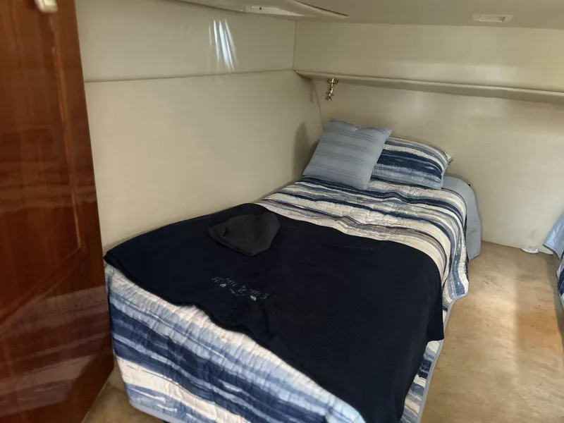 Slide: The Image of Wellcraft Excalibur 2004 - 5672871