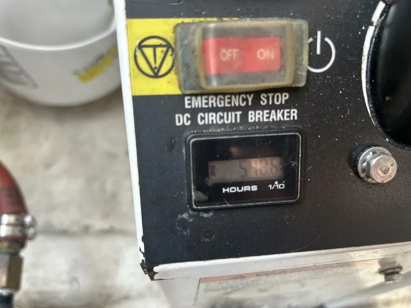 Slide: The Image of Wellcraft Excalibur 2004 - 5672904