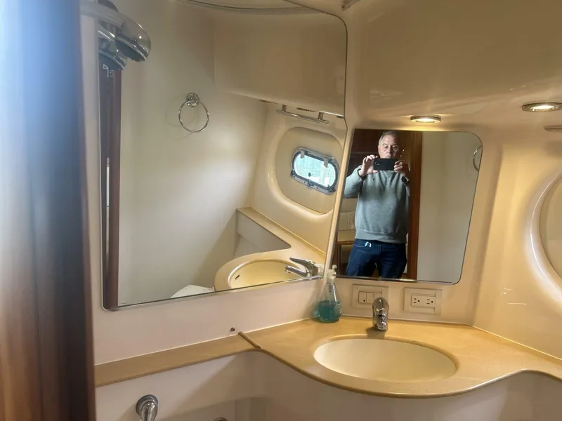 Slide: The Image of Tiara 36 2005 - 5681655