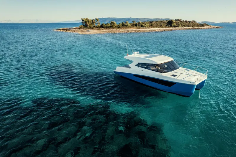 Slide: The Image of Makai M37 2025 - 5673236