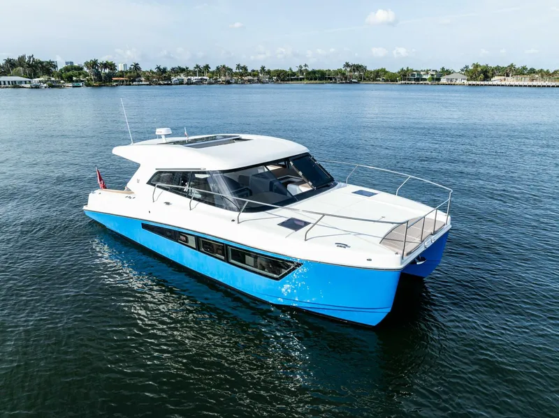 Slide: The Image of Makai M37 2025 - 5673246