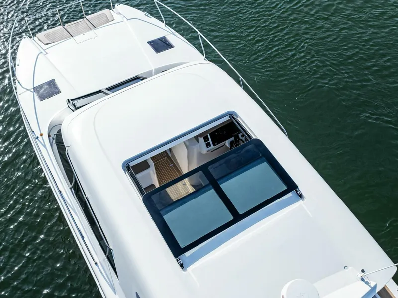 Slide: The Image of Makai M37 2025 - 5673249